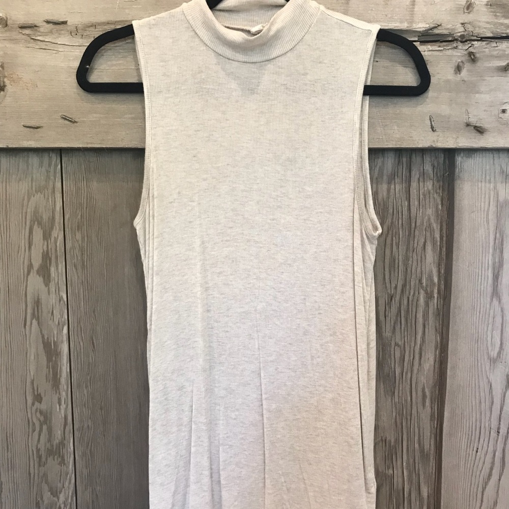 Cream turtle neck tank top